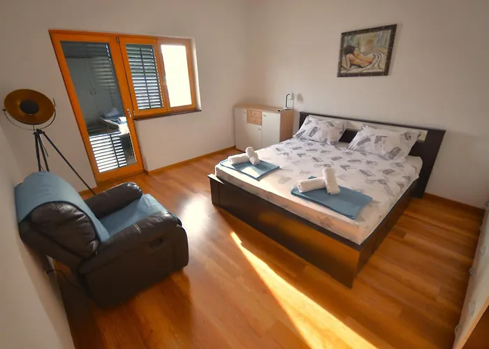 Holliday House In Zatoglav Vakantiehuis Podglavica